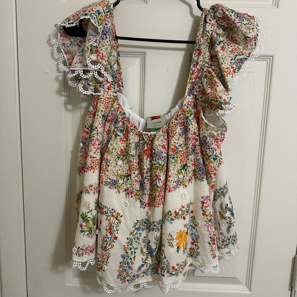 Farm rio Floral Ruffle Sleeve Top